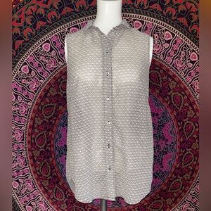 H&M Sheer Sleeveless Collared Button Down Women’s Petite Size 6